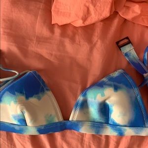 lightly used triangl top XS